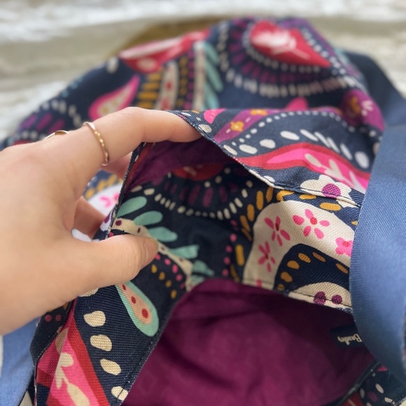 Vera Bradley Trio Zip Hipster Painted Paisley Womens Crossbody Casual Everyday - Picture 4 of 7